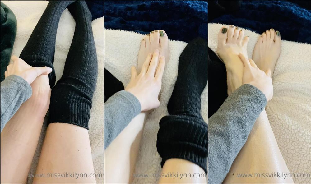 mistressvictorialynn 08 02 2021 1999470742 Watch me take my long thigh high cotton socks off as I tell you what youâll do to my fee