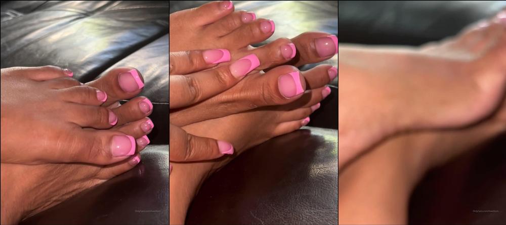 livwillson 18 05 2022 2459103588 Admiring my feet.. i think I will keep getting them painted like this more often