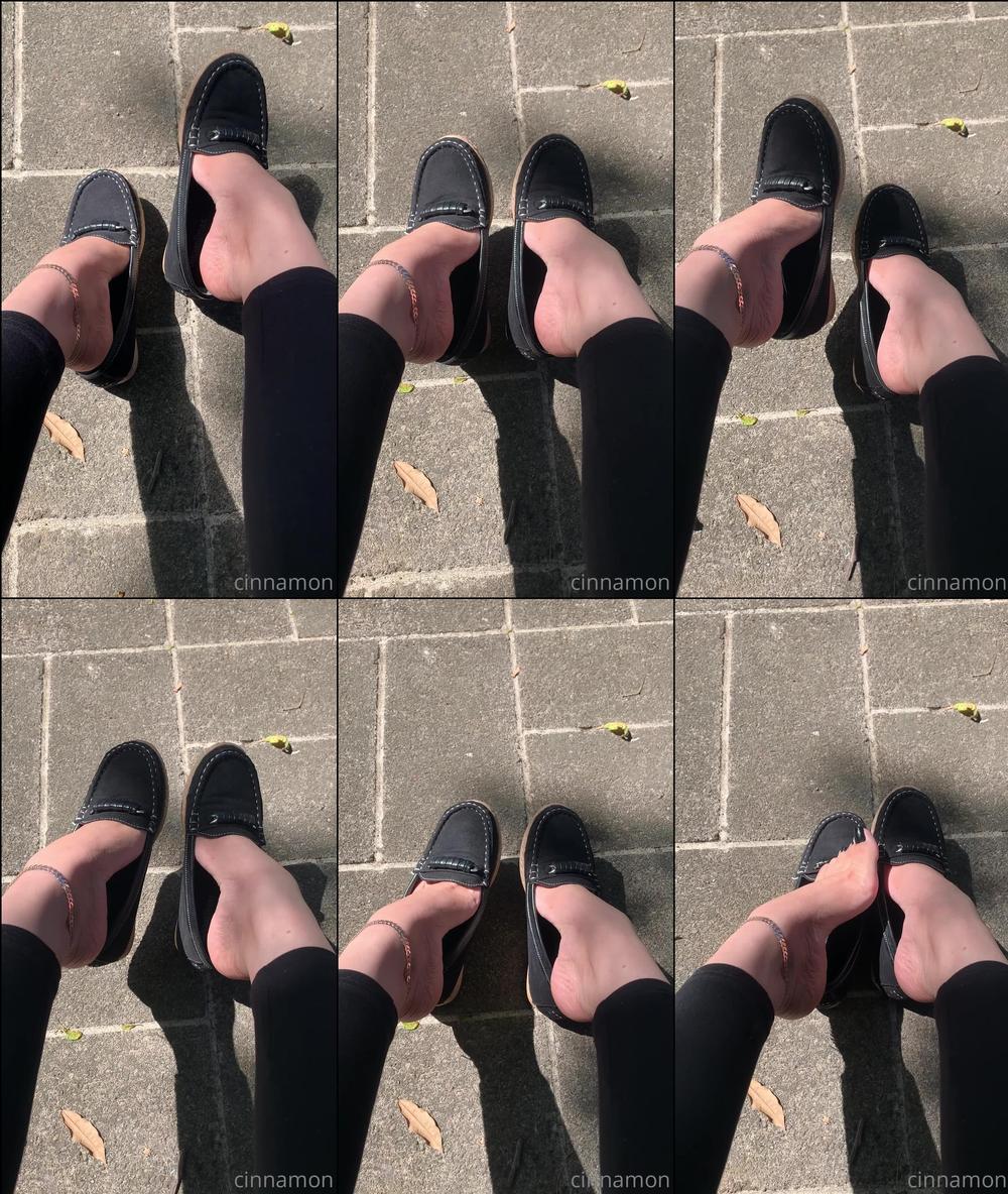 cinnamonfeet2 03 12 2020 1376067064 Teasing with my feet in public