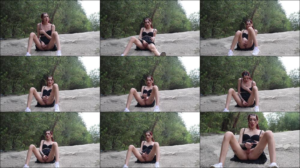 Jerking outside on the beach - September 20, 2023