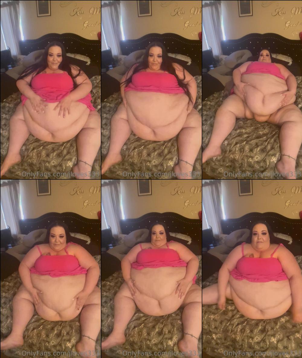 jloves333 06 10 2022 2629992047 lots of belly flops and jiggles hehe