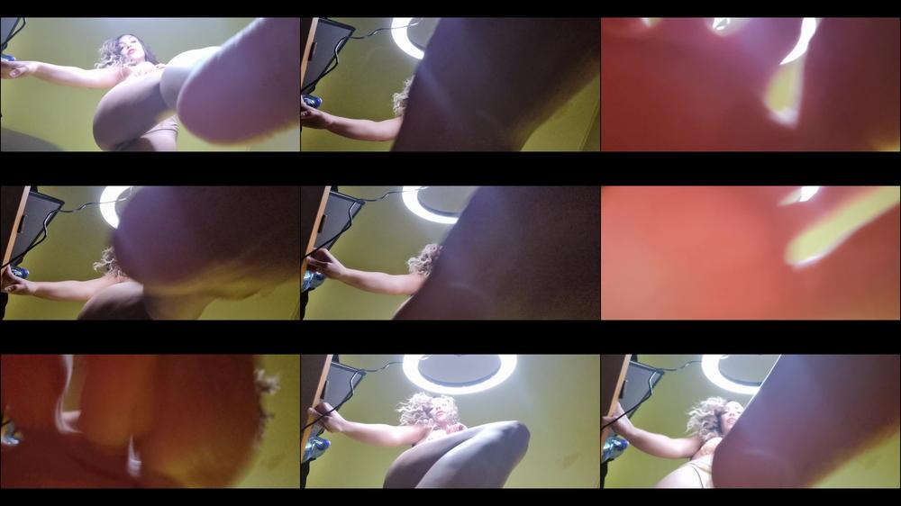 Giantess footworship in her native lang