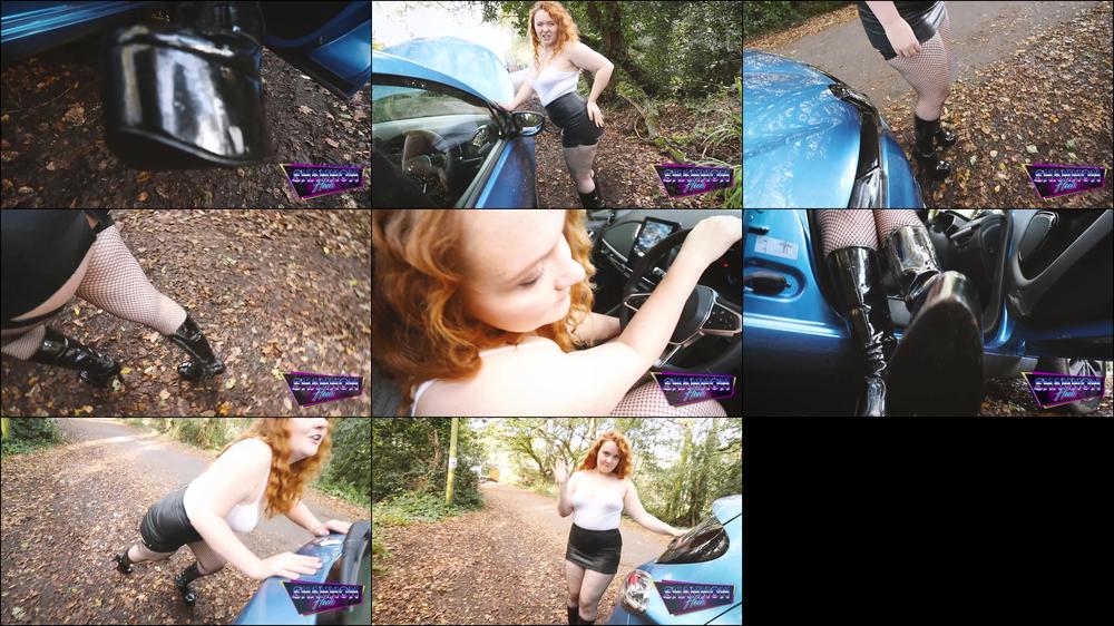 Boot Bimbo Breaks Down
