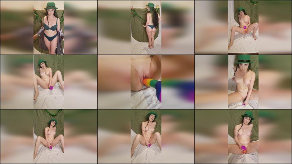 Rainbow Dildo Fuck - Mar 17, 2022
