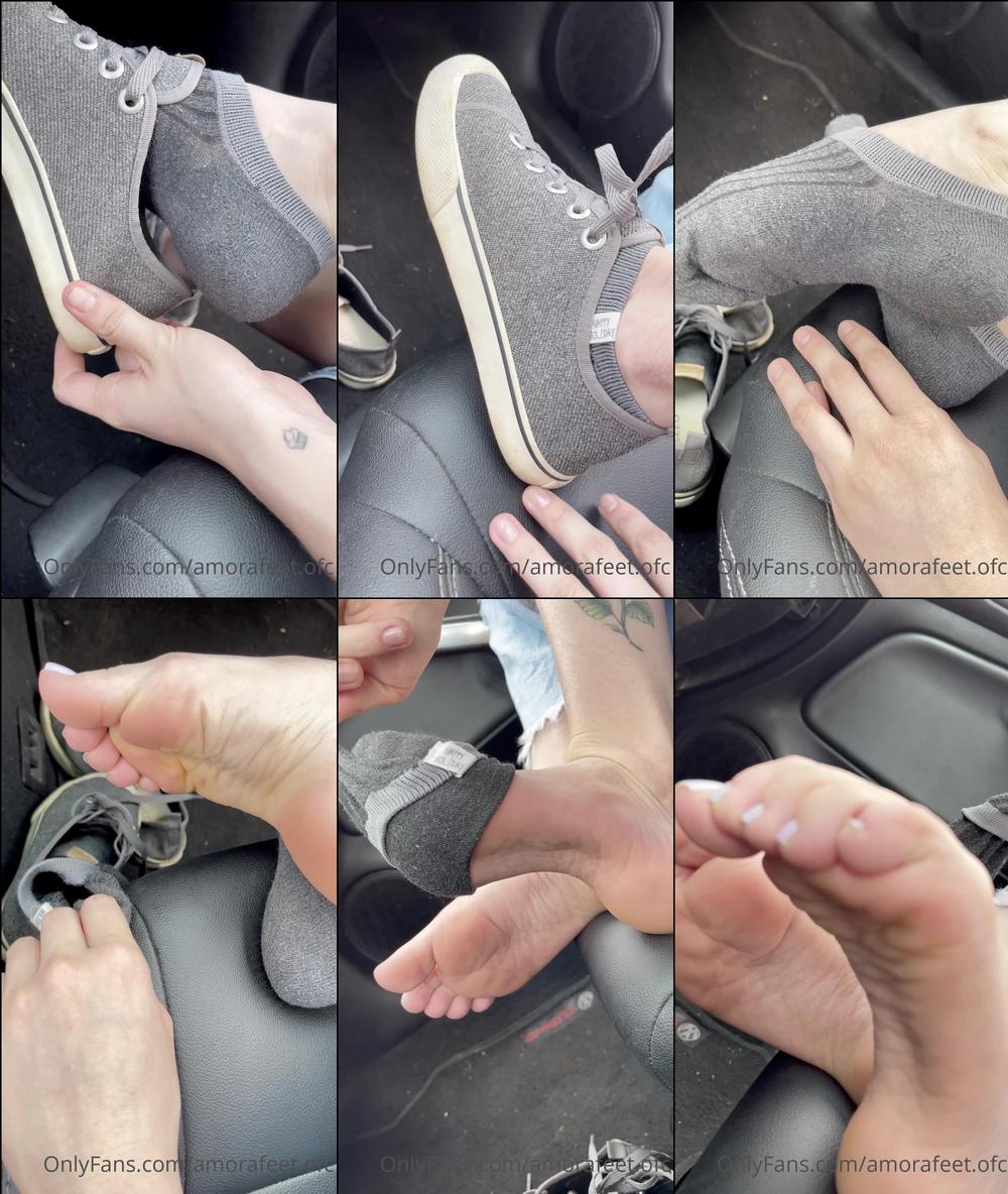 amorafeet.ofc 11 08 2022 2555528719 A little shoeplay for you 