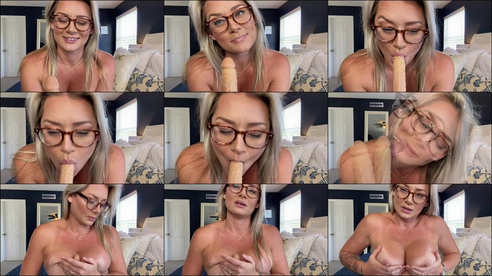 Mommy Won't fuck Your Small Dick But She'll Stroke and Suck