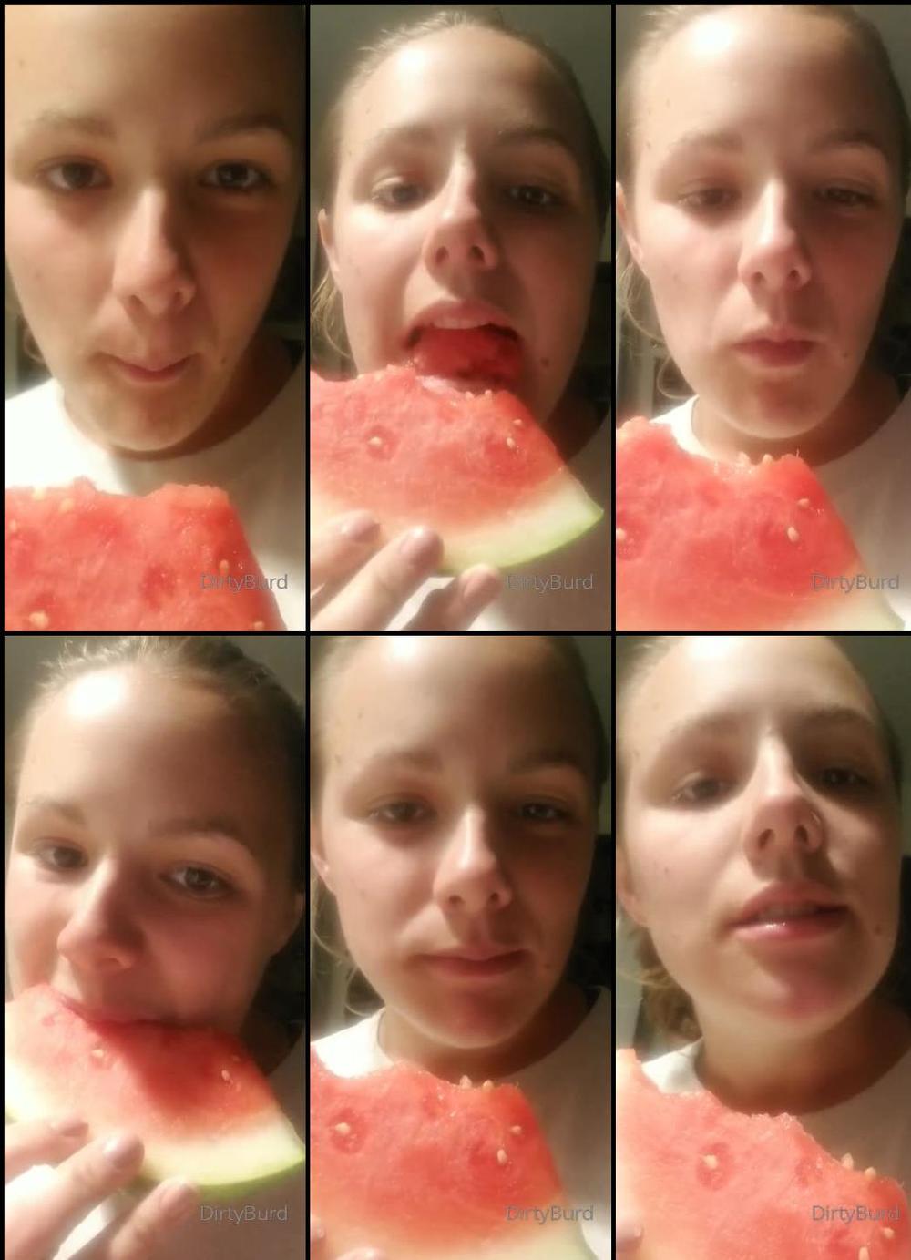 dirtyburd07 03 09 2019 57223889 Enjoying a nice, juicy slice of watermelon 