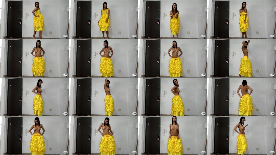 Nicolebelle Belle Strips For You