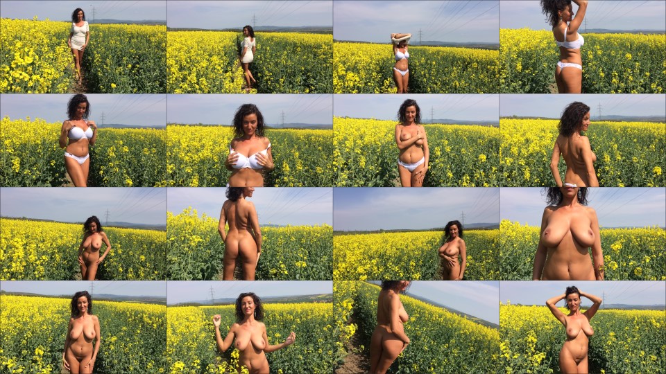 21Christinaventura Outdoor Nudity