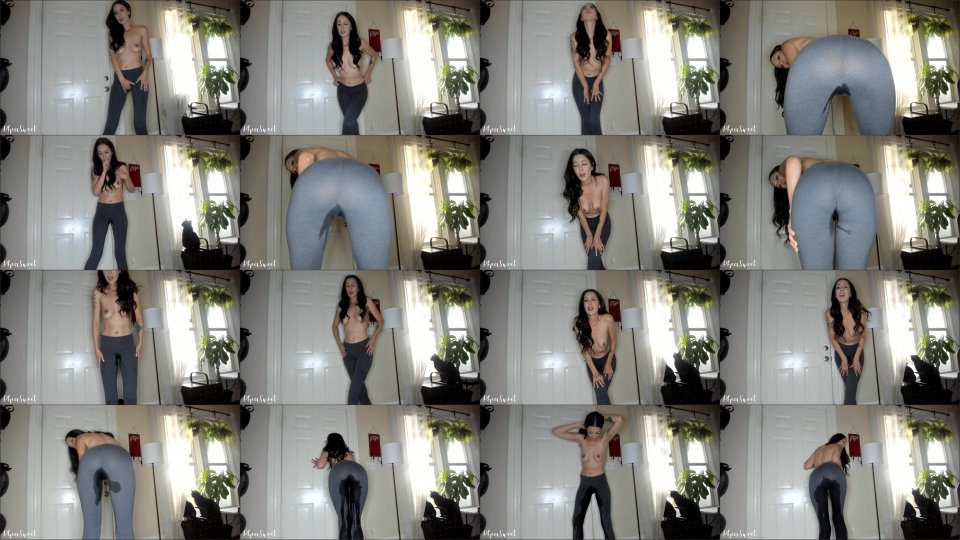 Rheasweet P–Ing In My Leggings