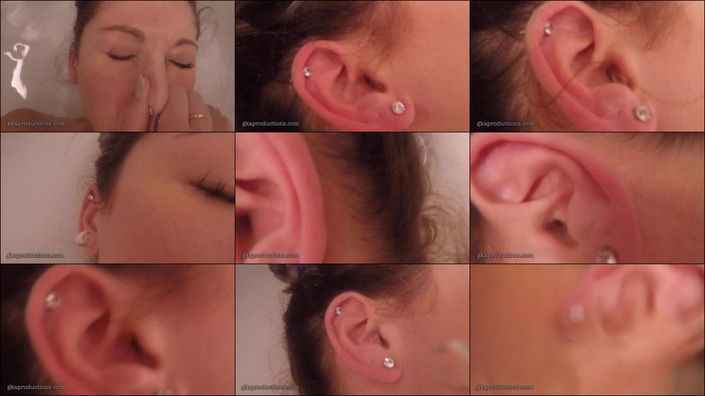 Nikki: Underwater BathTub Ear Bubbles