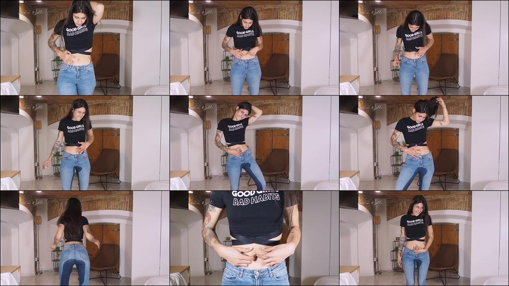 Bellybutton play while peeing my jeans
