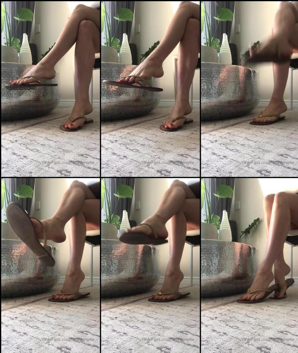 lexiidomme 15 09 2019 60736763 1 minute long POV video of Me dangling My sandals with My feet. Sexy arches   red toes 