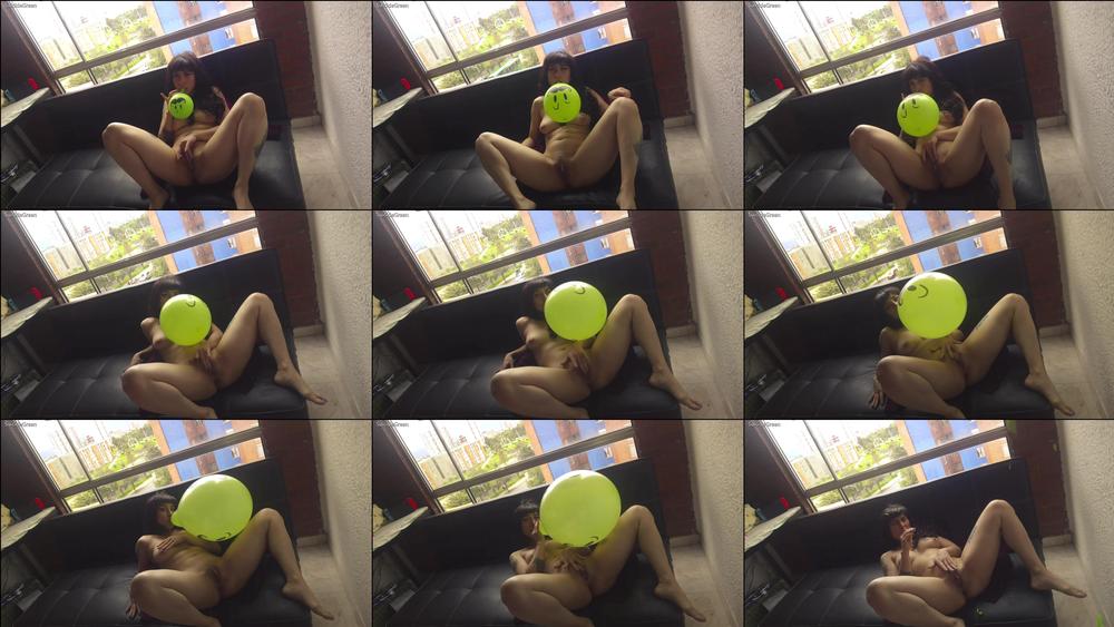 B2P A BALLOON NAKED IN MY WINDOW - July 30, 2021