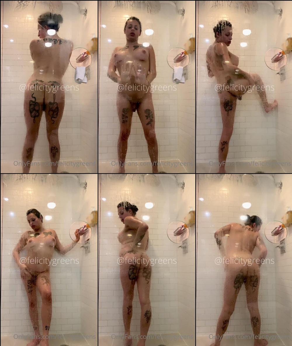 thefelicityfox 101911975 2021 01 30 who s in the mood to take a long hot steamy shower with me 