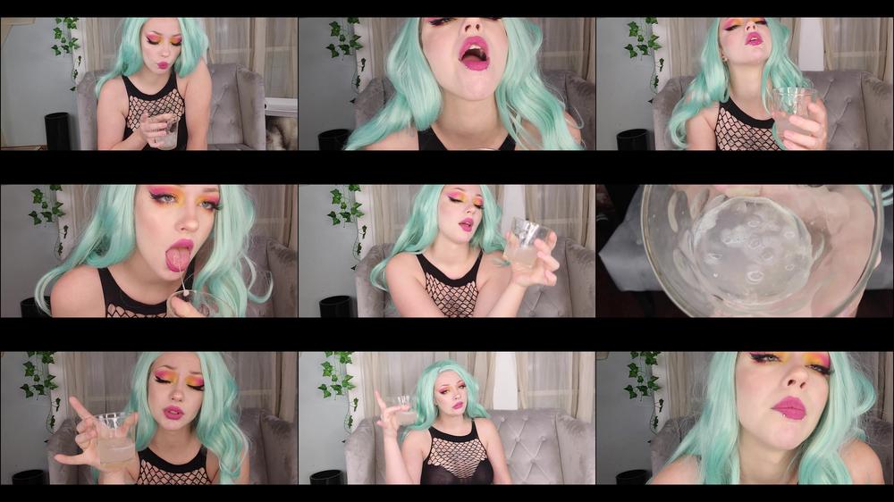 Anya Ivanovna Spit Cocktail