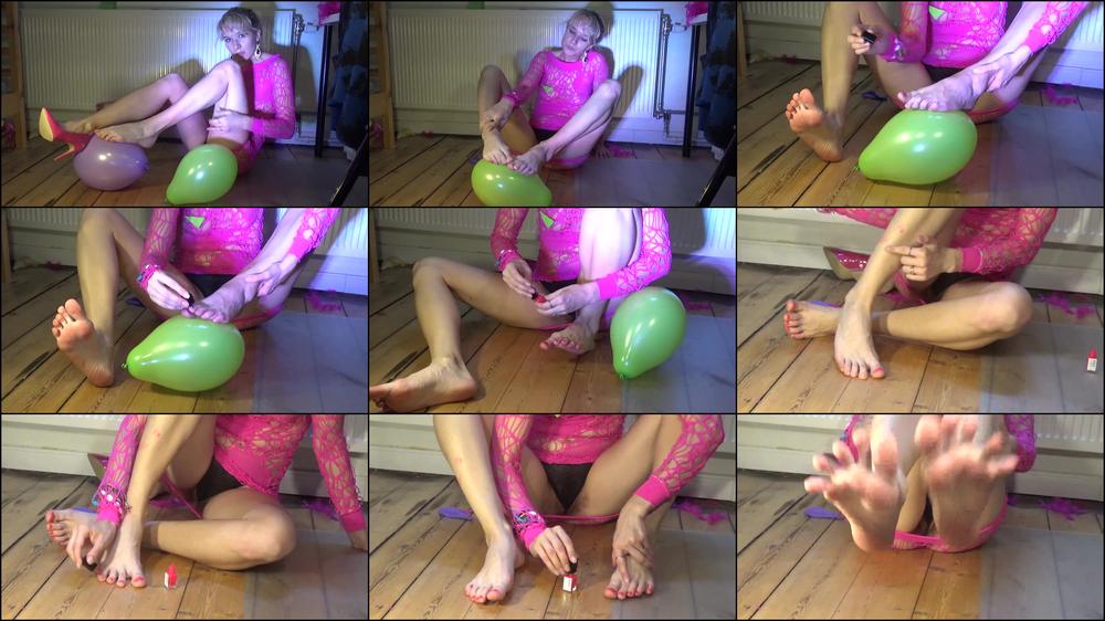 Toes n balloons