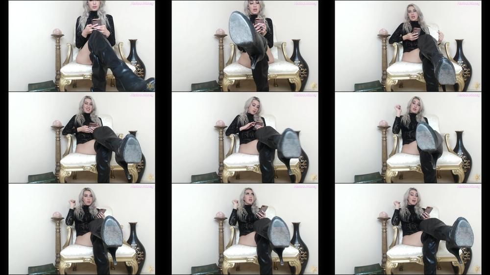 The boot Domina