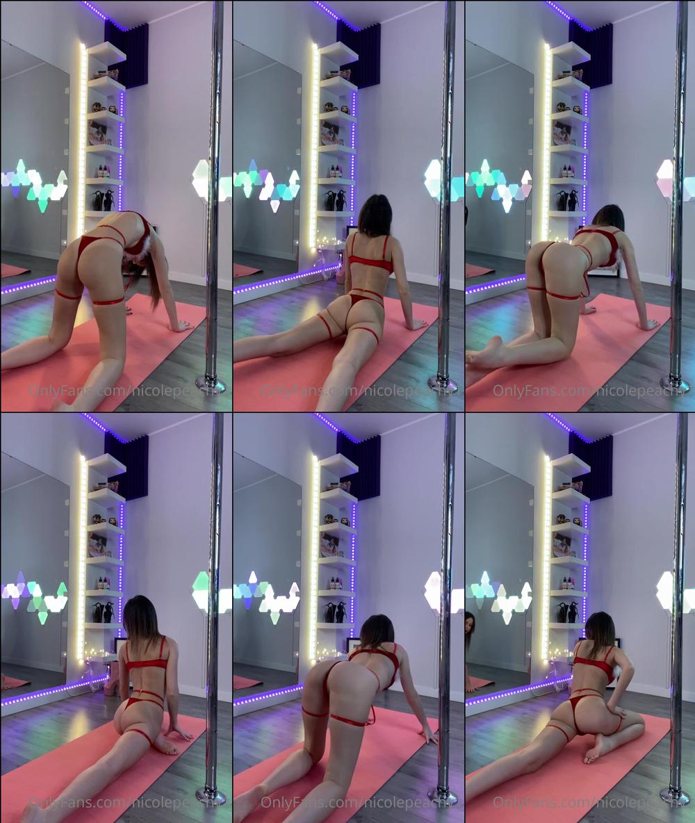 nicolepeachy1 19 12 2020 1480776750 some xmas stretching and workout 