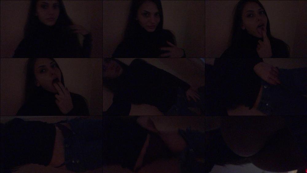 ucallmebubble 12 01 2020 124449999 Watch this video alone in a dark room. Imagine you met me there.. what will you do to me  