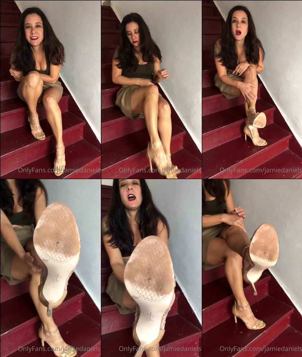 jamiedaniels 02 11 2020 1183907773 Still loving these Jessica Simpson shoes.