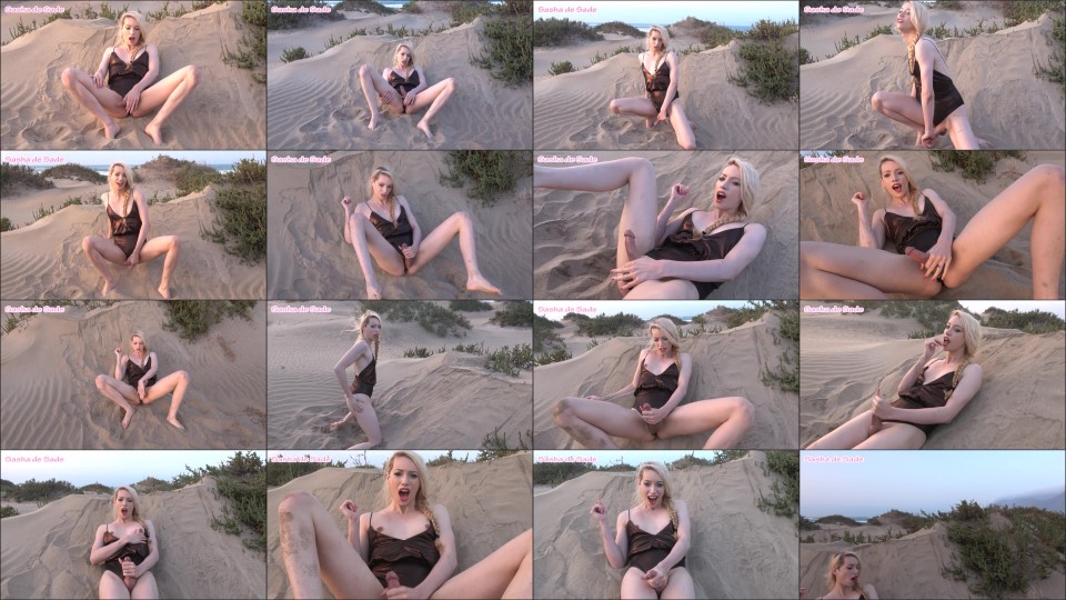 Sasha De Sade A Sandy Surprise 4K