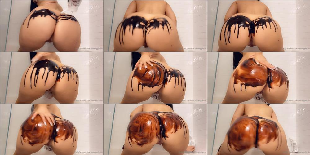 jenniferraefox 03 09 2020 828308850 Who wants to lick up all this chocolate sauce  