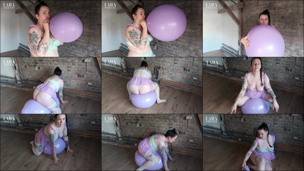 LaraVixette - Blowing & Bouncing lilac balloon - Ride to Pop