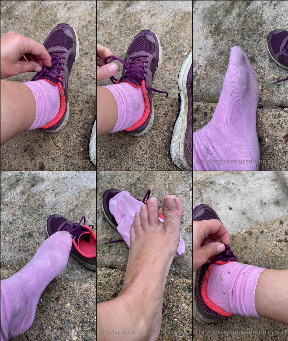 usedrunningsock 03 10 2020 1011019543 Still muddy out there, socks and feet got sweaty and dirty today.
