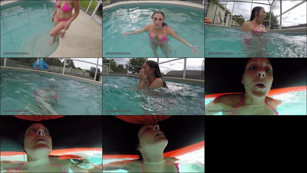 Melanie Hicks Struggles While Sinking