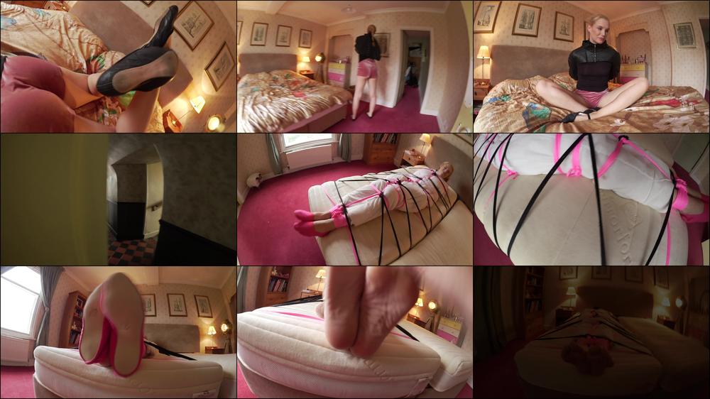 Ariel Anderssen Sisters Bondage Wars
