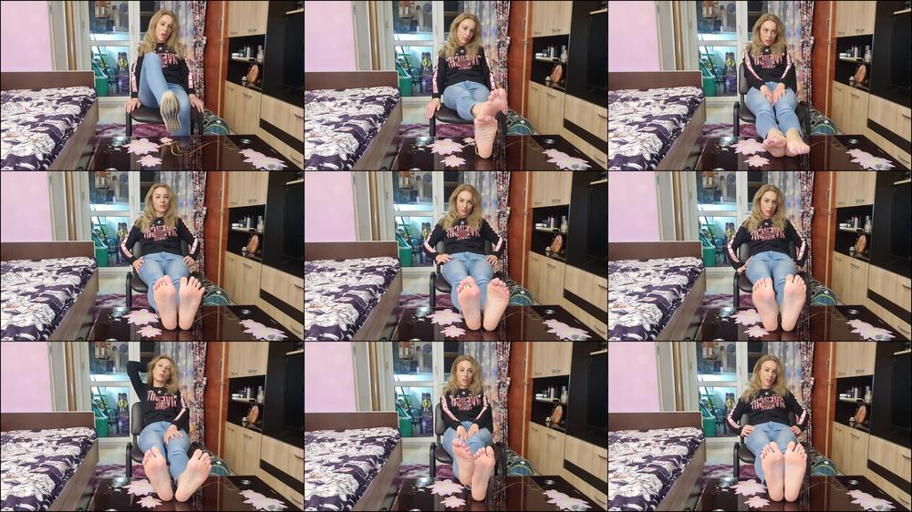 Kinkyporncpl Sneakers Soles And Jeans Fetish