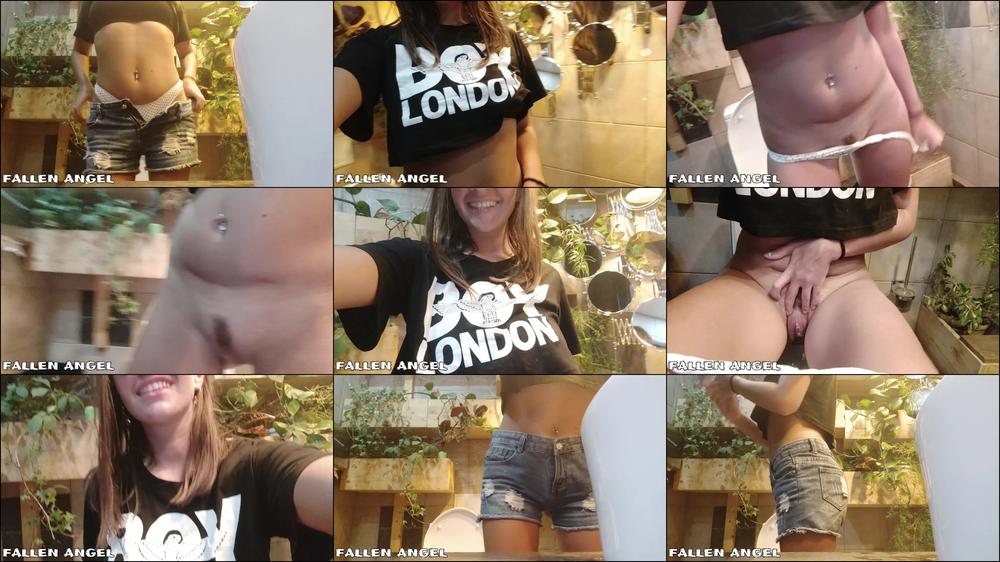 Honey Luna Cute Teen In Short Shorts Pee