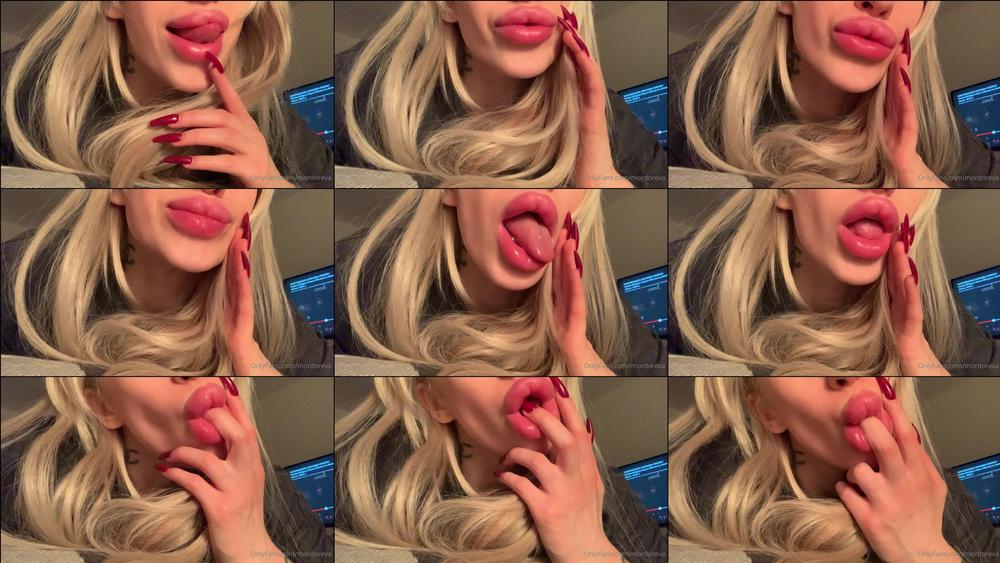 diamond_sydney 12 02 2021 2030714662 Who likes my huge lips and how I play with them  