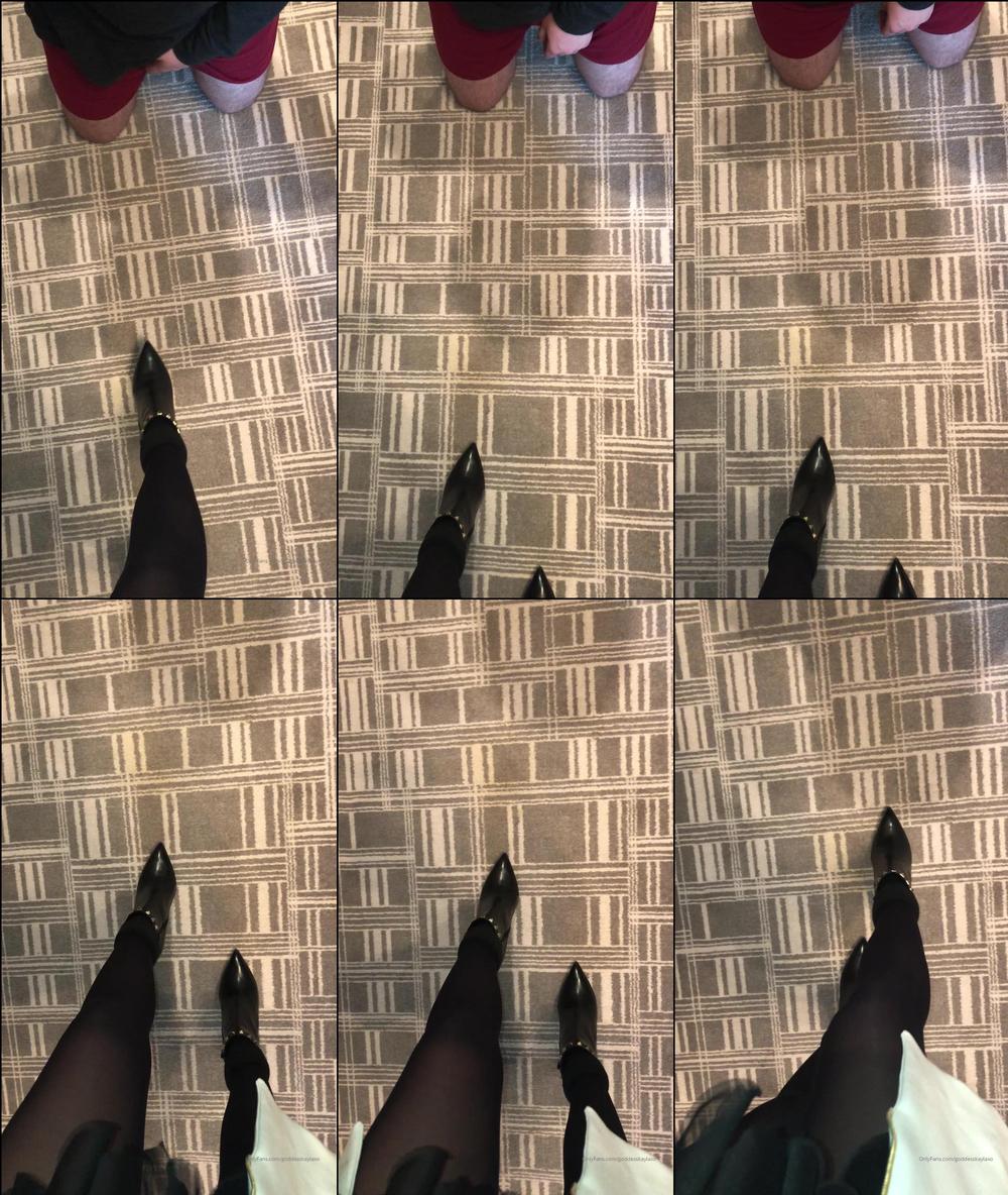 goddesskaylaxo 11 11 2019 84383013 Lucky bitch got the privilege of sending another tribute and kissing my boots. Actually, I