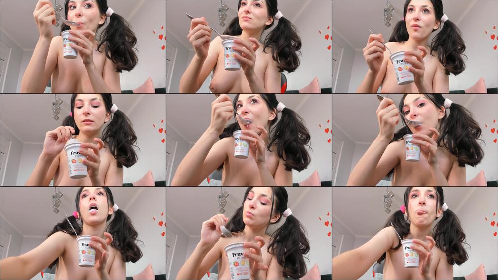 Mukbang yogurt - Mar 1, 2023