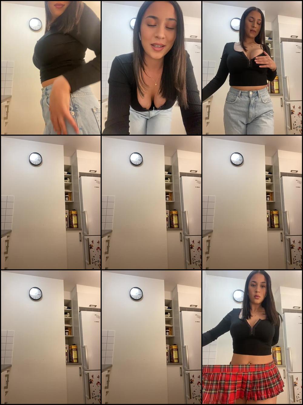 bouncing boobs jeans fetish milf hot