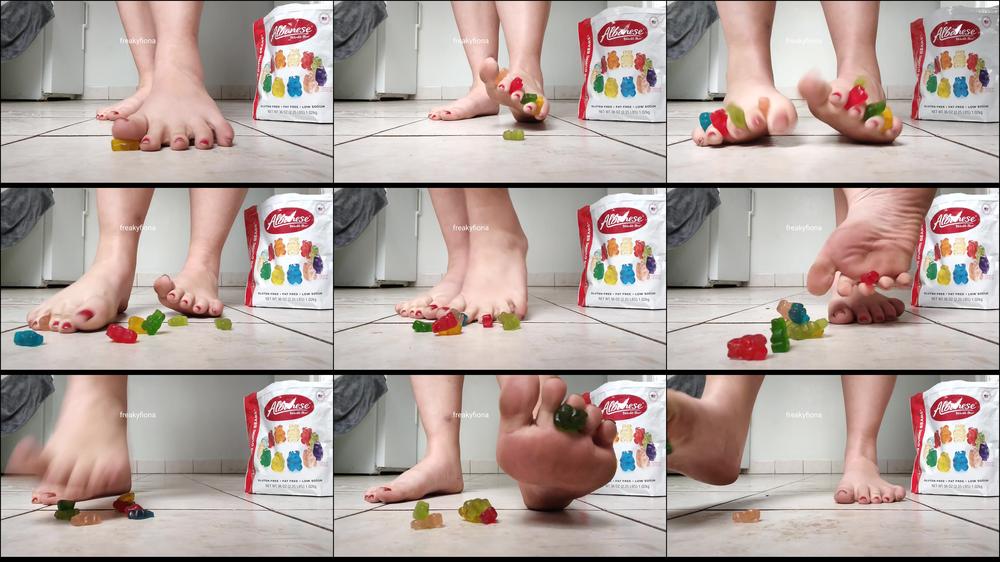 DELETING SOON Gummy bear feet crush