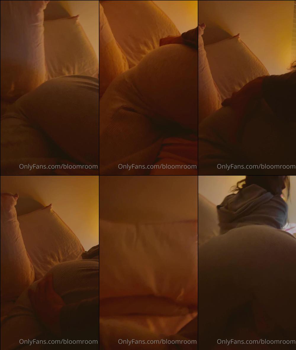 bloomroom 08 12 2020 1407320555 baby dick slut just bought this for $10 hehehe. for you it's free  ) Such a sexy clip. Boy