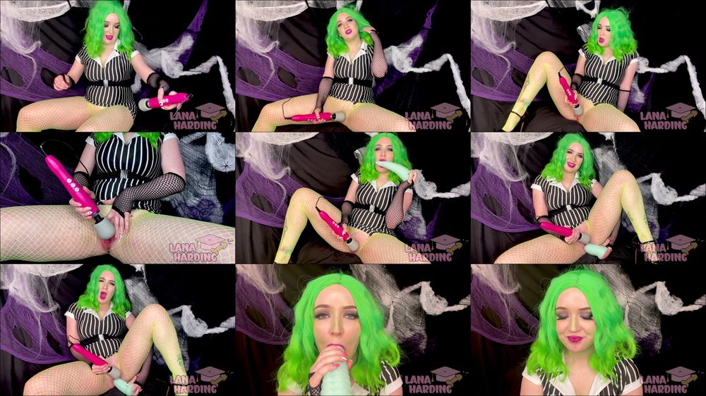 Beetlejuice Babe Fucks + Sucks Tentacle