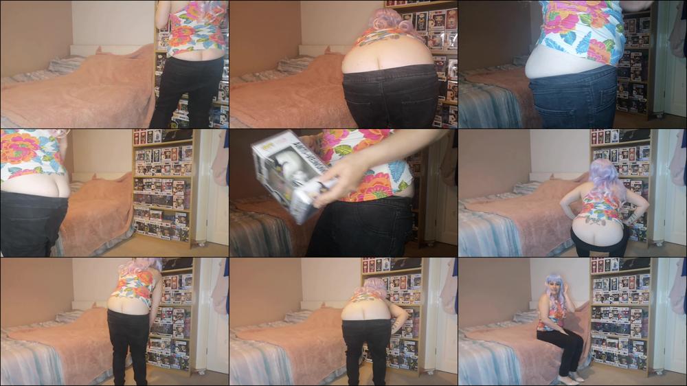Moms BUTT CRACK - May 26, 2021