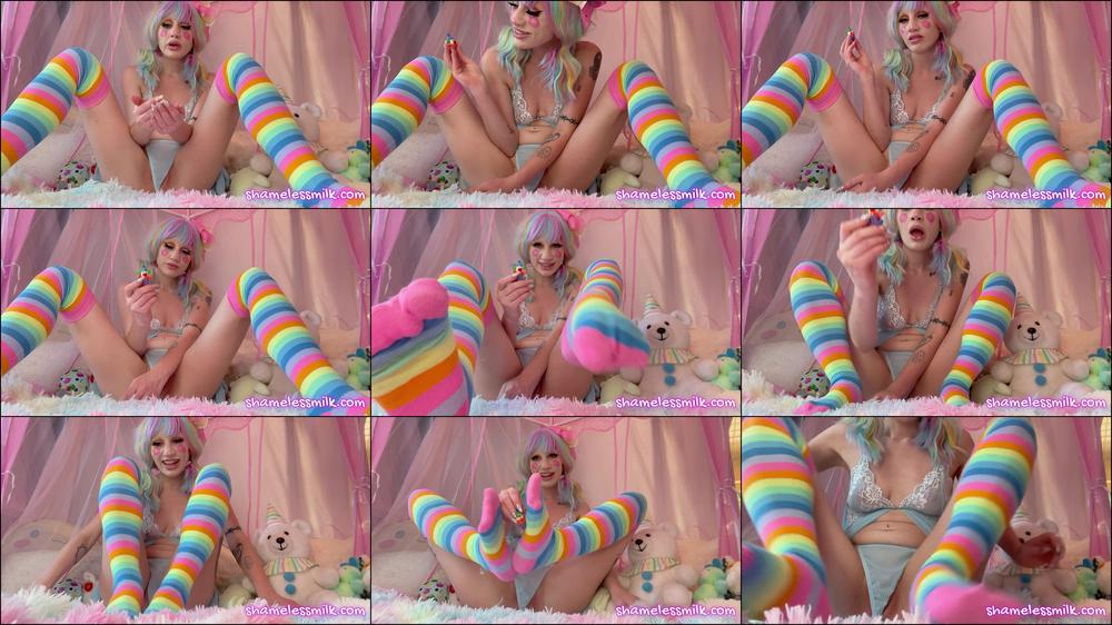 PUNISHING TINY WITH SOCKS GIANTESS DELETED SCENE