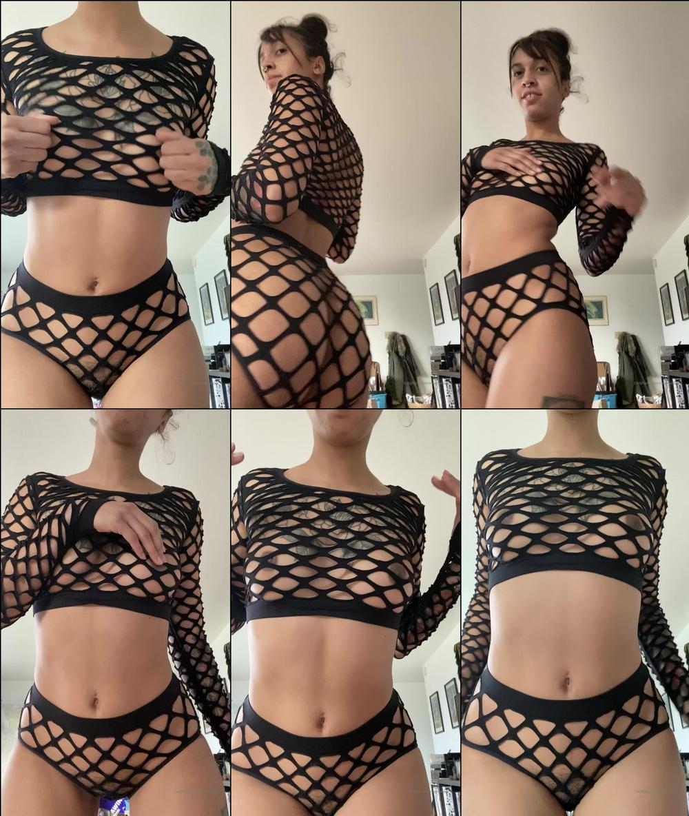 ravynalexa 10020773 2019 12 11 teasing you 
