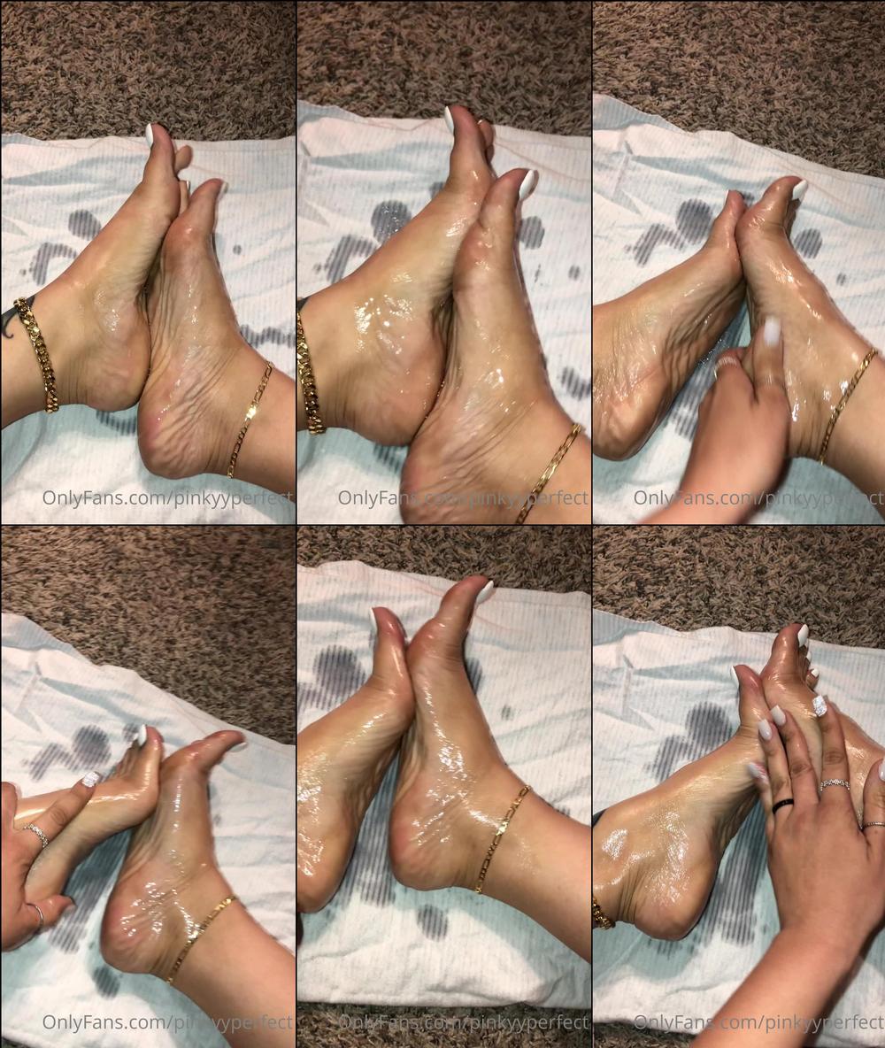 pinkyyperfect 19 09 2021 2224917977 White toes for my hoes