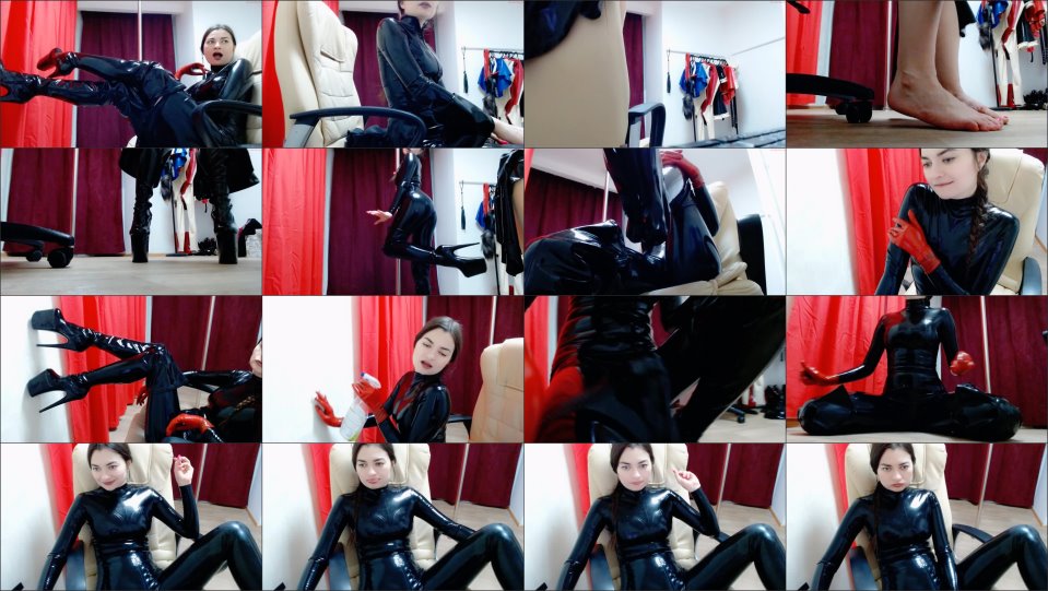 Lily_Miss_Of_The_Dark_24042020_1320_Female_Chaturbate