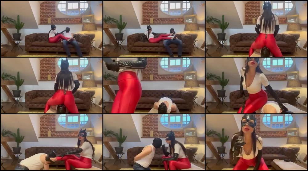 Facesitting Sexy Leggins Lady Nikita