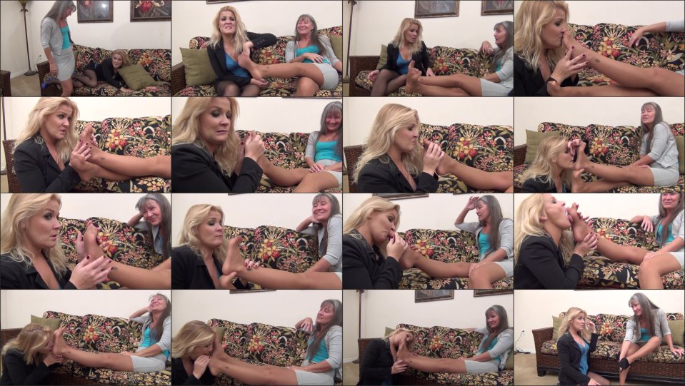 Misswhitneymorgan Whitney Worships Boss Leilanis Feet