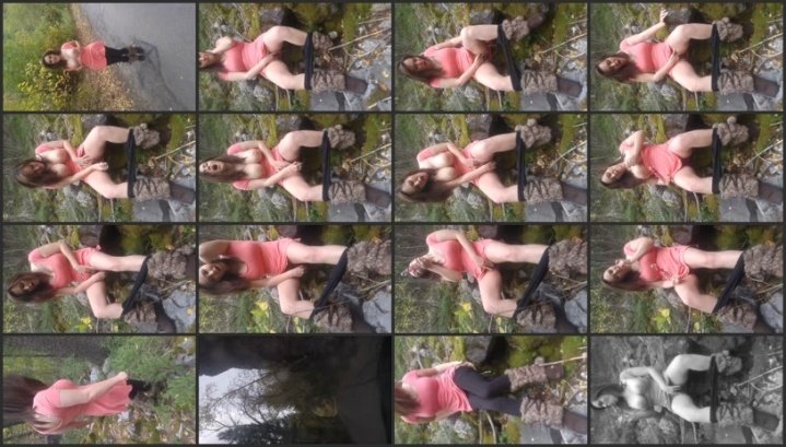 Lizzielust Cumming Outside