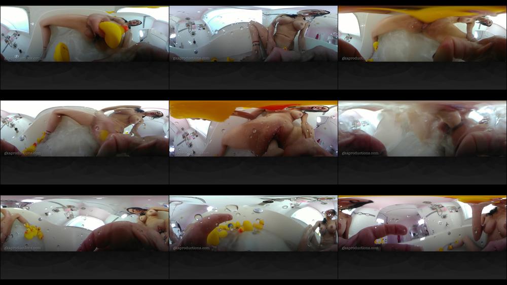 VR360* Charity Love BathTub Masturbation