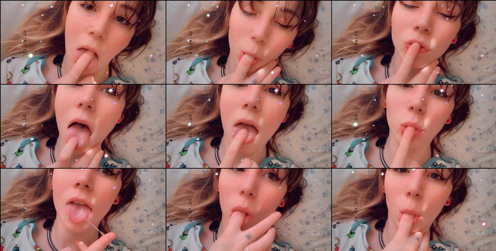daisy_marz 23 04 2020 34141337 oral_fixation_don_t_my_lips_look_so_soft